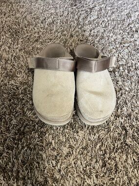 UGG Women's Beige Suede Back-Strap Mule Clog